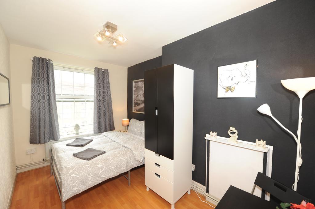 Chicksand London Bagian luar foto